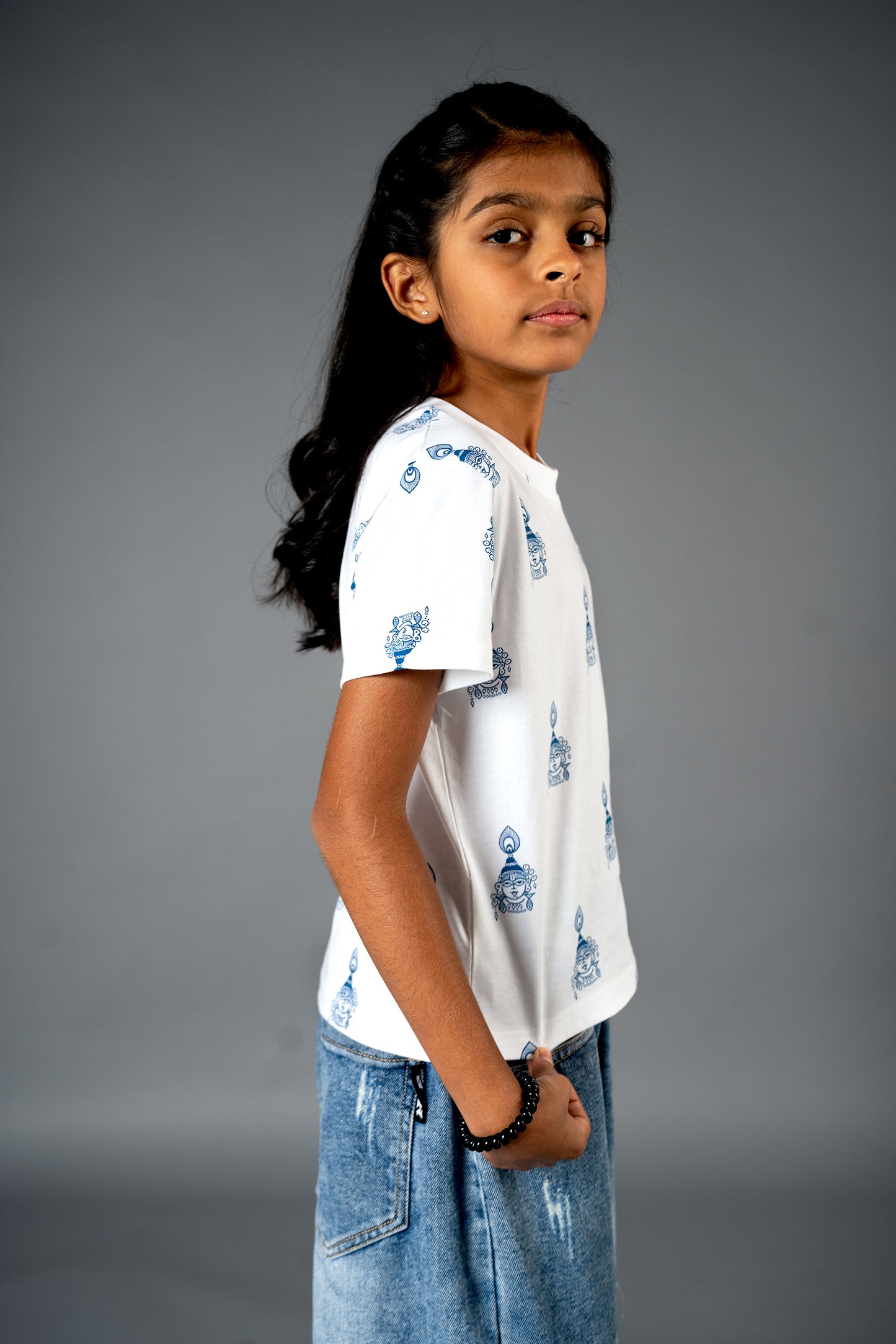 The Butter Bandit (KIDS) T-SHIRT - Devdutt