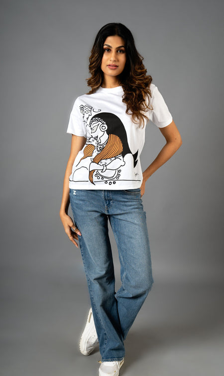 The Garland Weaver T-SHIRT - Devdutt