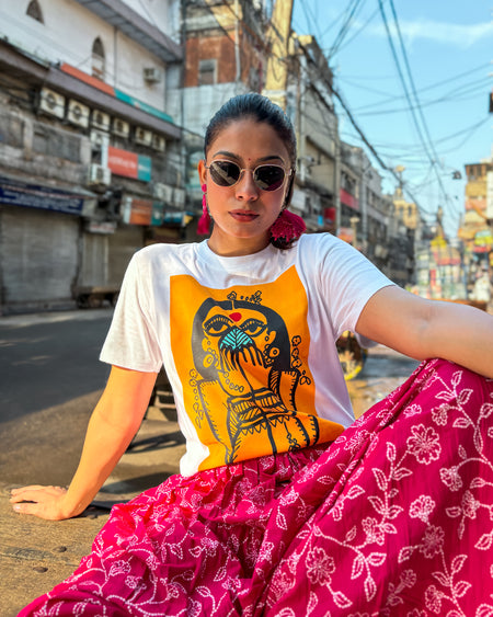 BINDI T-SHIRT - Devdutt